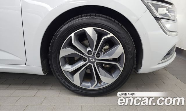 Renault Korea SM6 2.0 LPe RE 2020 — фото 21