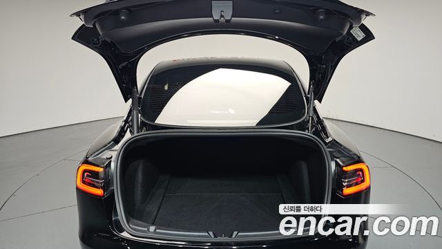 Tesla Model 3 Performance AWD 2021 — фото 32