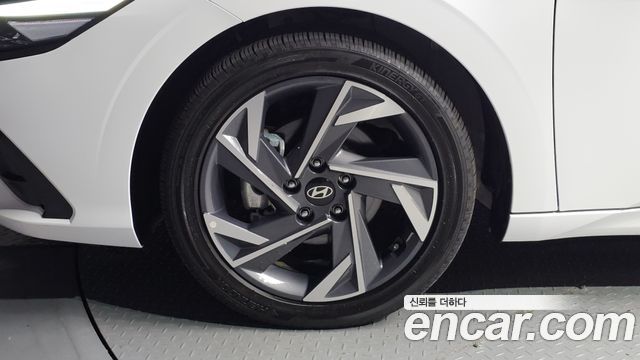 Hyundai Avante Hybrid (CN7) Inspiration 2026 — фото 5