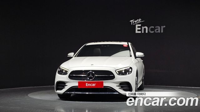 Mercedes-Benz E-Class (W213) E250 AMG Line 2023 — фото 3