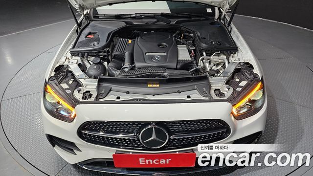 Mercedes-Benz E-Class (W213) E250 AMG Line 2023 — фото 6