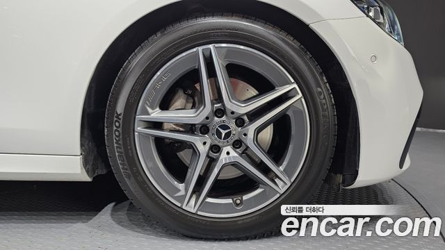 Mercedes-Benz E-Class (W213) E250 AMG Line 2023 — фото 21