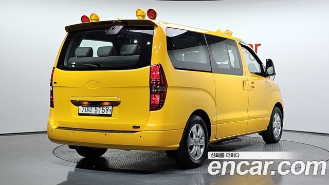 Hyundai Grand Starex School Bus LPi 2021 — фото 2