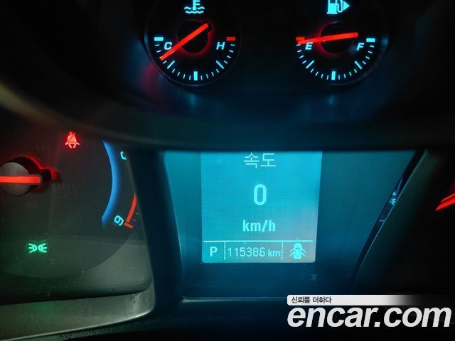 Chevrolet Orlando 2.0 Diesel LTZ Premium 2013 — фото 10