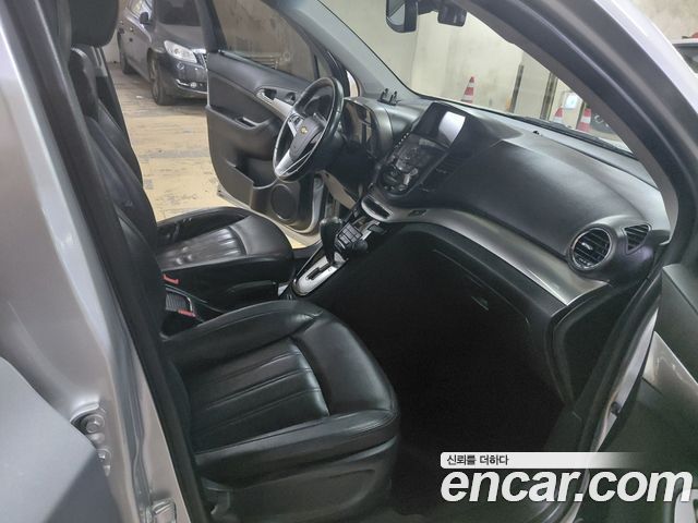 Chevrolet Orlando 2.0 Diesel LTZ Premium 2013 — фото 15