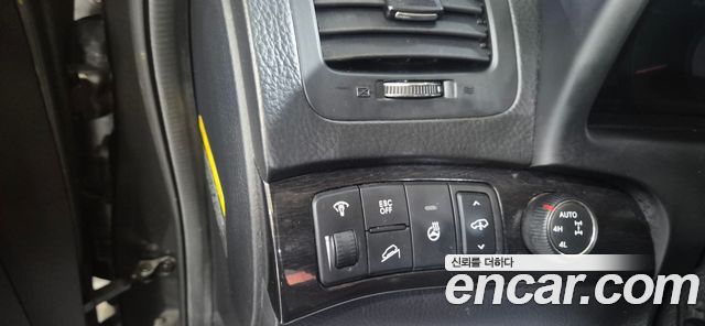 Kia Mohave 4WD KV 300 2015 — фото 16