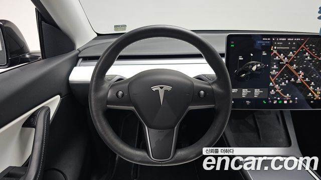 Tesla Model Y Standard Range RWD 2021 — фото 13