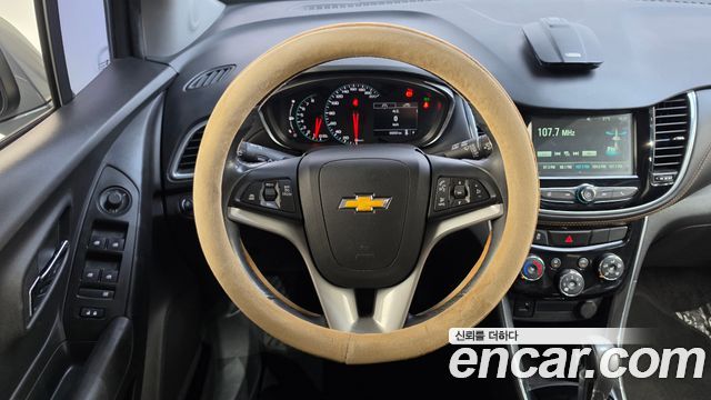 Chevrolet Trax 1.4 Premier 2019 — фото 12