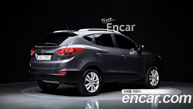Hyundai Tucson ix Diesel 2WD LX20 Luxury 2013 — фото 2