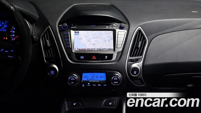 Hyundai Tucson ix Diesel 2WD LX20 Luxury 2013 — фото 14