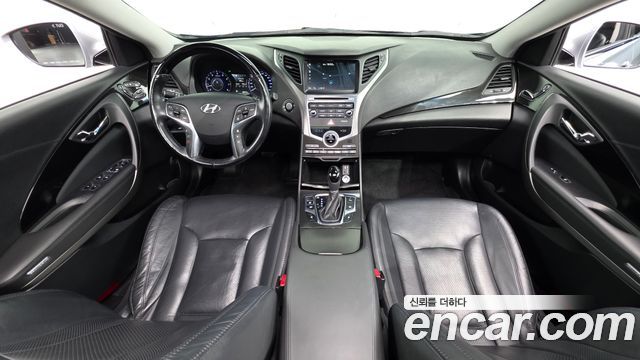 Hyundai Grandeur (HG) HG300 Exclusive 2015 — фото 7