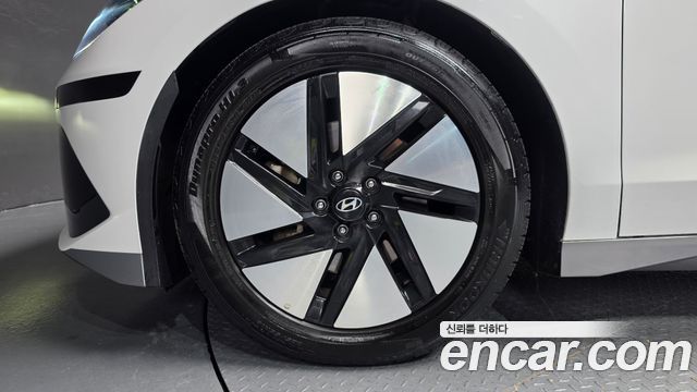 Hyundai Ioniq 6 Long Range Exclusive 2023 — фото 5
