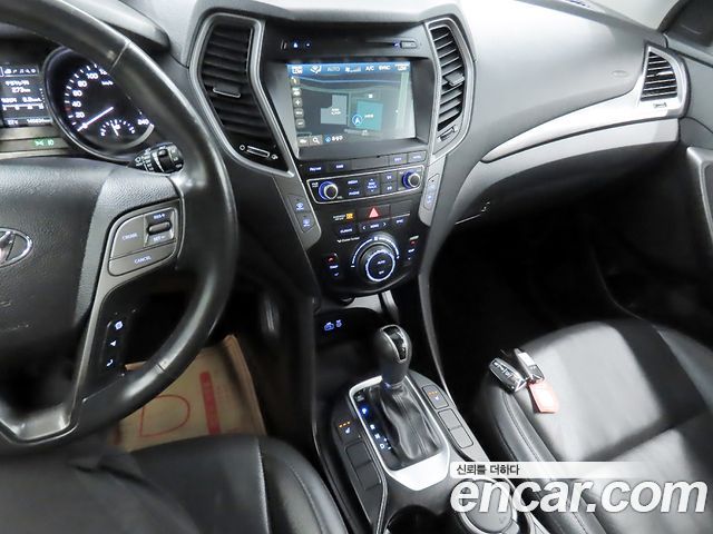 Hyundai Santa Fe The Prime Diesel 2.0 2WD Premium 2016 — фото 10