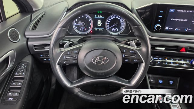 Hyundai Sonata (DN8) 2.0 Modern 2023 — фото 14