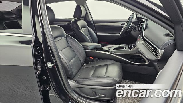 Hyundai Grandeur (IG) 2.5 Premium Choice 2020 — фото 12