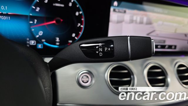 Mercedes-Benz E-Class (W213) E250 Avantgarde 2021 — фото 9