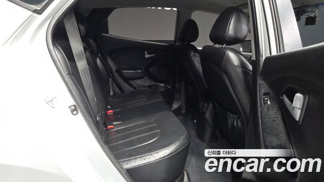 Hyundai Tucson ix Diesel(e-VGT) 2WD Smart special 2014 — фото 12