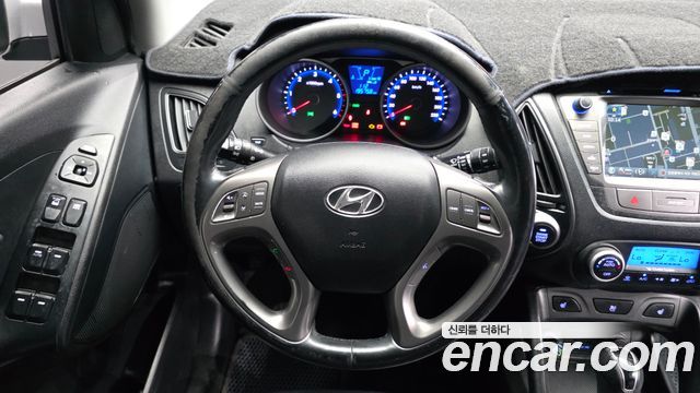 Hyundai Tucson ix Diesel(e-VGT) 2WD Smart special 2014 — фото 13