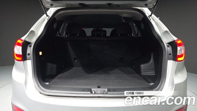 Hyundai Tucson ix Diesel(e-VGT) 2WD Smart special 2014 — фото 20