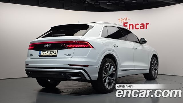 Audi Q8 (4M) 50 TDI Quattro Premium 2021 — фото 2