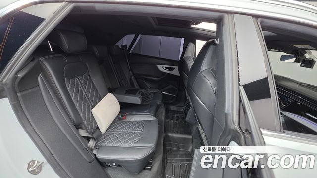 Audi Q8 (4M) 50 TDI Quattro Premium 2021 — фото 18
