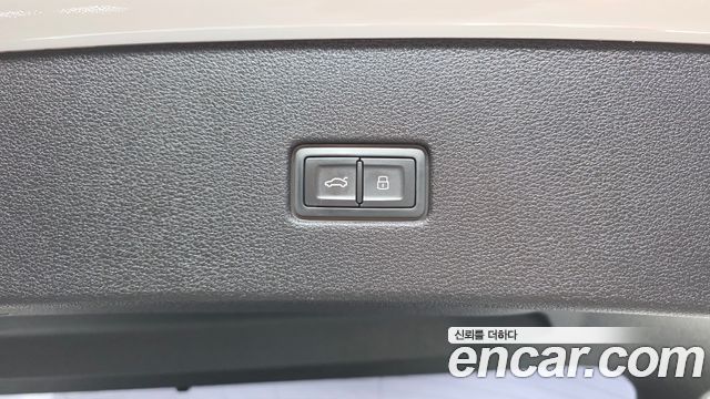 Audi Q8 (4M) 50 TDI Quattro Premium 2021 — фото 20