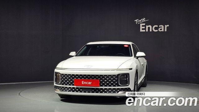 Hyundai Grandeur (GN7) 3.5 LPG 2WD (Taxi) Deluxe 2023 — фото 3