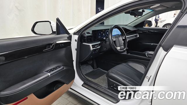 Hyundai Grandeur (GN7) 3.5 LPG 2WD (Taxi) Deluxe 2023 — фото 10