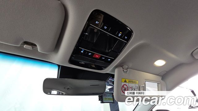 Hyundai Grandeur (GN7) 3.5 LPG 2WD (Taxi) Deluxe 2023 — фото 18