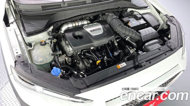Hyundai Kona 1.6 Turbo 2WD Modern Choice 2020 — фото 6