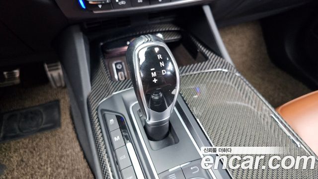 Maserati Levante 3.0 AWD Sport 2017 — фото 9