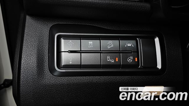 KG Mobility (SsangYong) Very New Tivoli Gasoline 1.5 2WD V3 2021 — фото 19