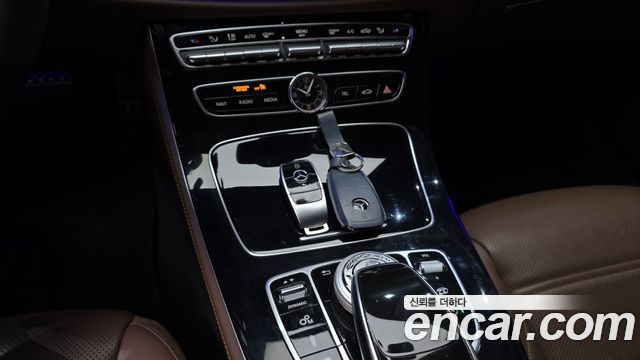 Mercedes-Benz E-Class (W213) E53 AMG 4MATIC+ 2019 — фото 27