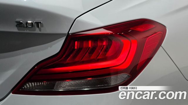 Genesis G70 2.0T Elite 2019 — фото 23