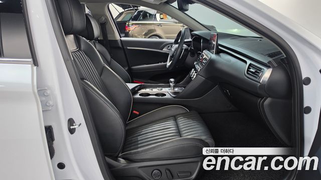 Genesis G70 2.0T Elite 2019 — фото 26