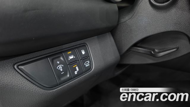 Genesis G70 2.0T Elite 2019 — фото 28