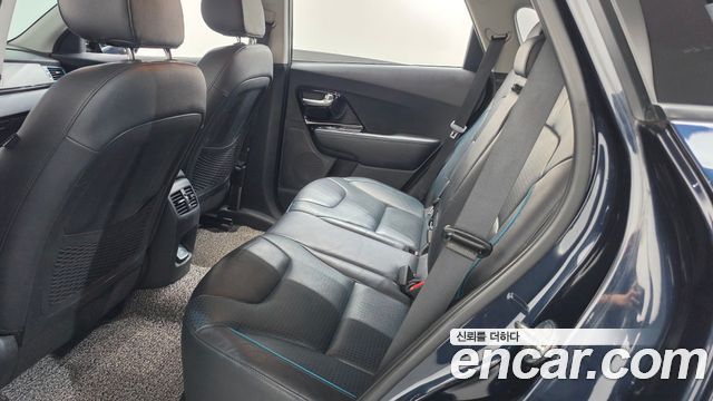 Kia Niro EV Noblesse 2019 — фото 18
