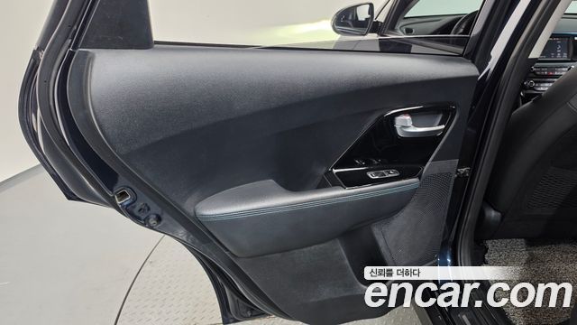 Kia Niro EV Noblesse 2019 — фото 25