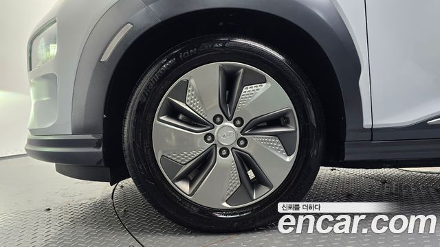 Hyundai Kona Electric Premium 2019 — фото 5