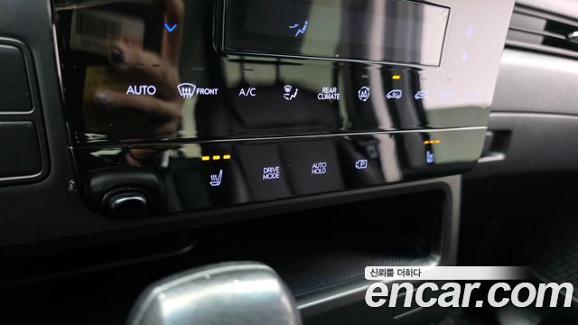 Hyundai Staria Tourer 11-Seater Modern 2022 — фото 16
