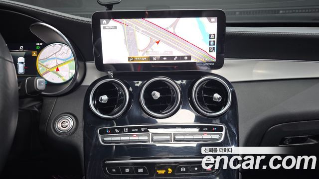 Mercedes-Benz GLC-Class (X253) GLC220 d 4MATIC 2021 — фото 13
