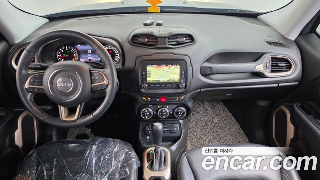 Jeep Renegade 2.0 Diesel Limited AWD 2017 — фото 7