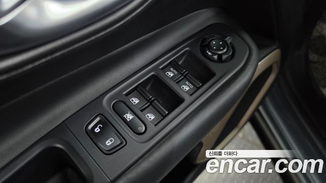 Jeep Renegade 2.0 Diesel Limited AWD 2017 — фото 27