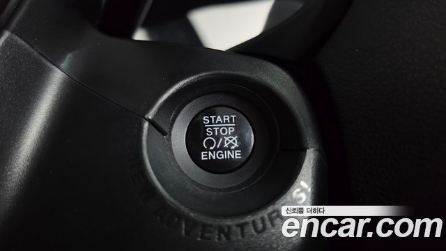 Jeep Renegade 2.0 Diesel Limited AWD 2017 — фото 30