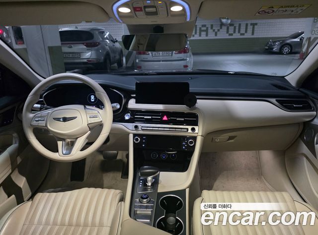 Genesis G70 Gasoline 3.3T 2WD 2025 — фото 7