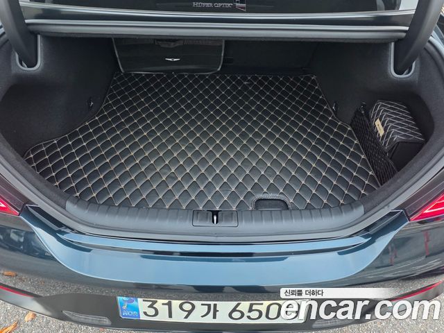 Genesis G70 Gasoline 3.3T 2WD 2025 — фото 12