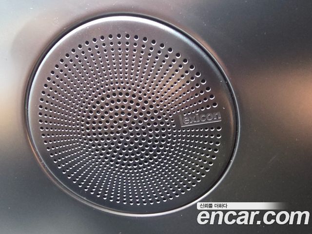 Genesis G70 Gasoline 3.3T 2WD 2025 — фото 18
