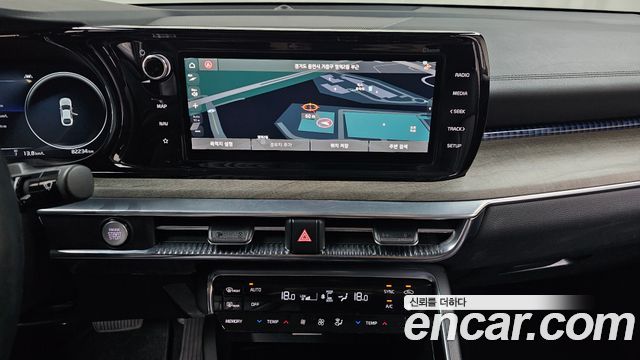 Kia K5 (III) 2.0 Signature 2023 — фото 12