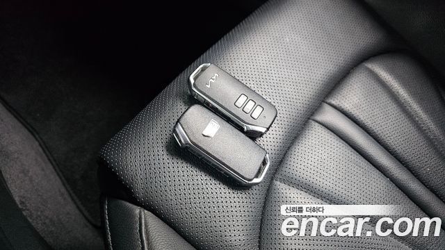 Kia K5 (III) 2.0 Signature 2023 — фото 15