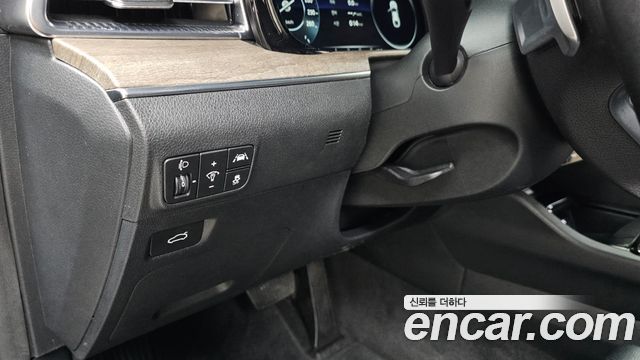Kia K5 (III) 2.0 Signature 2023 — фото 18